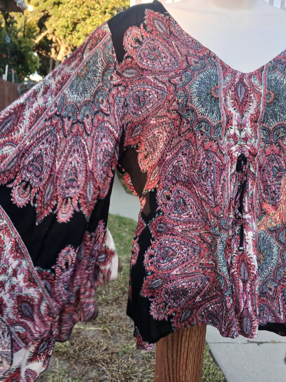 Nostalgia Boho Paisley Bell Sleeve Blouse - Size S - EUC